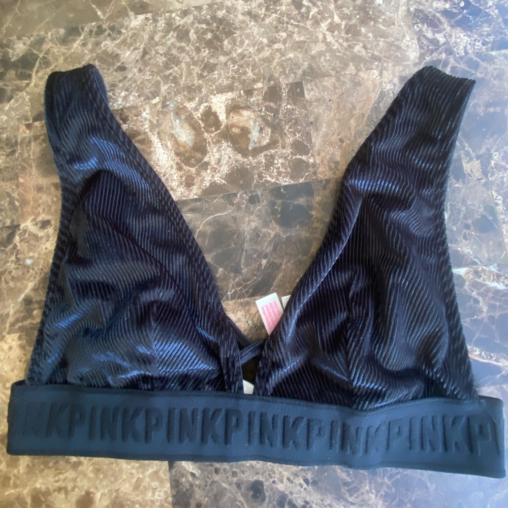 Ribbed velvet bralette